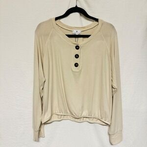Socialite‎ Women Ivory Pullover Sweater Large NWT Boatneck Buttons